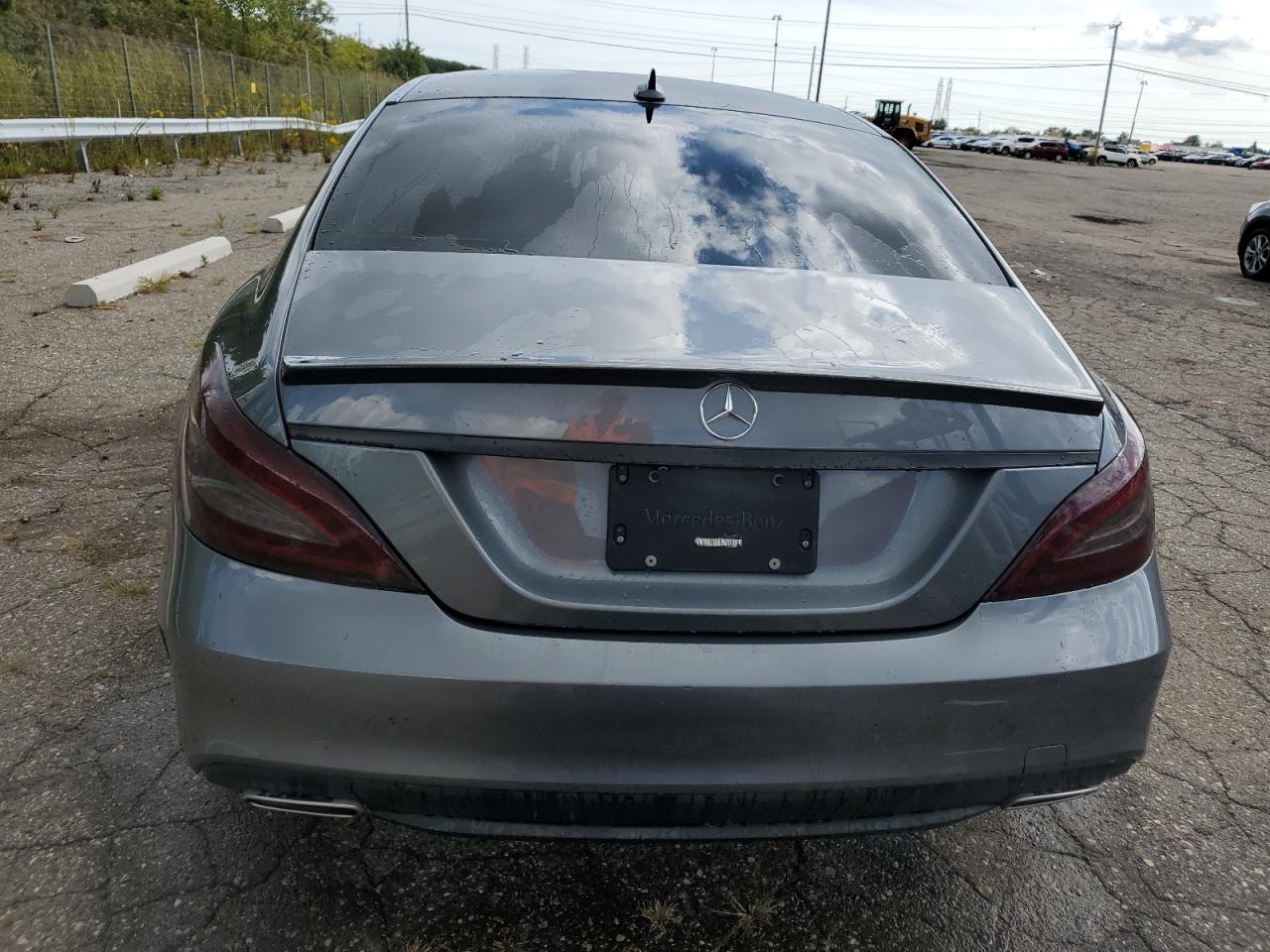 WDDLJ9BB9GA165438 2016 Mercedes-Benz Cls 550 4Matic