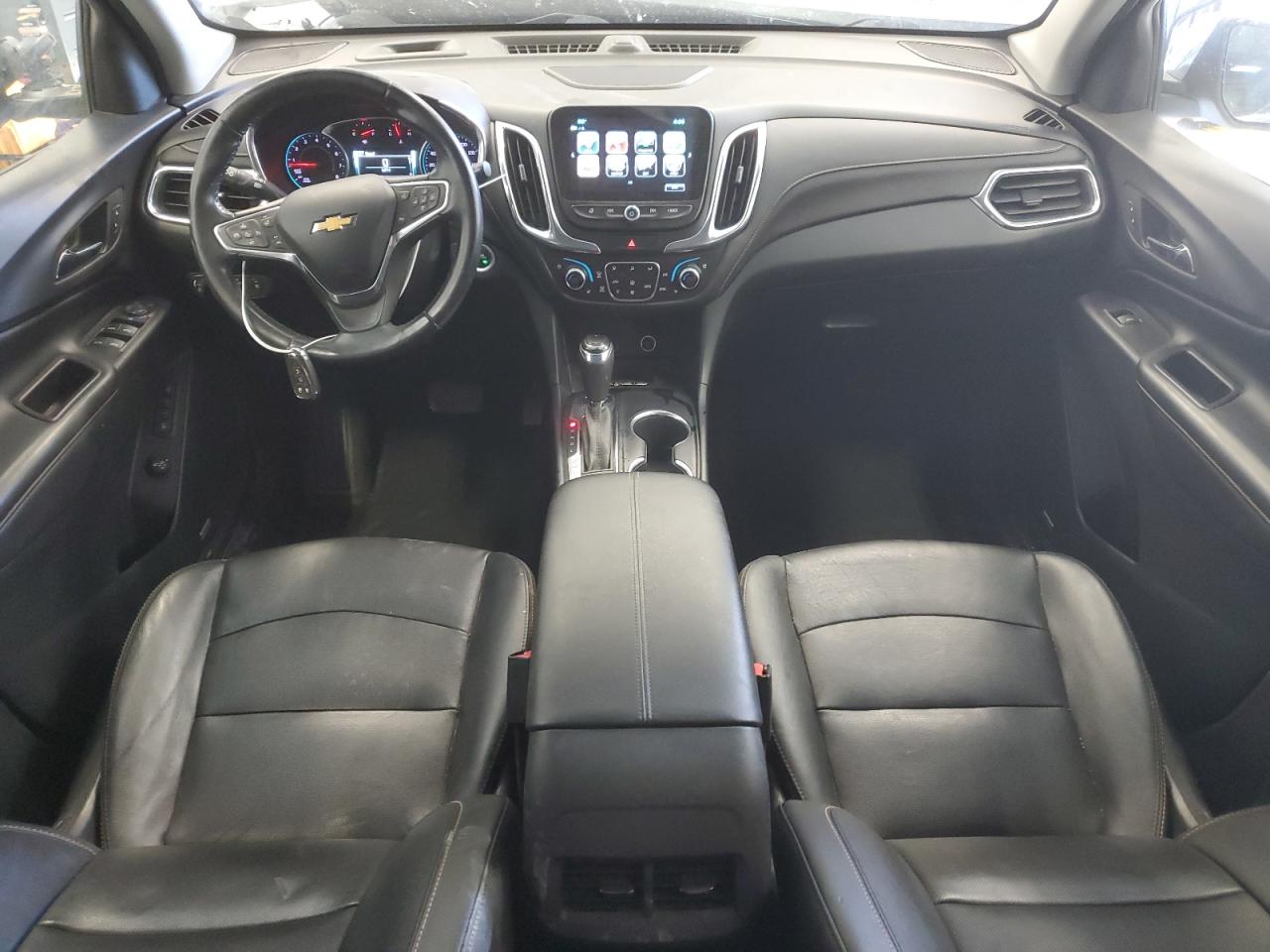 2GNAXWEX8J6337315 2018 Chevrolet Equinox Premier