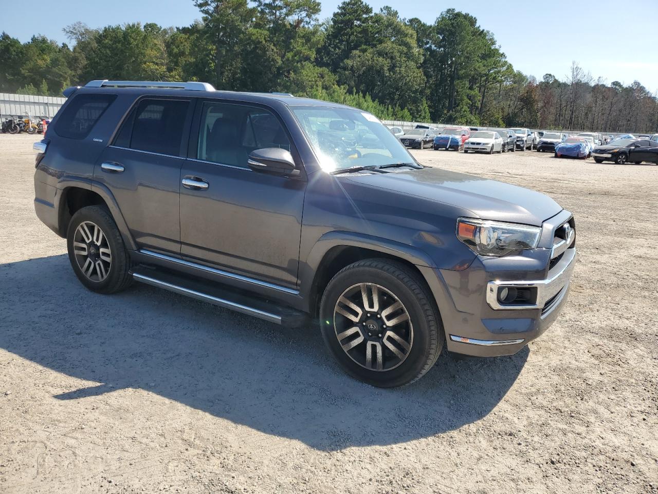 VIN JTEBU5JR1J5553909 2018 TOYOTA 4RUNNER no.4