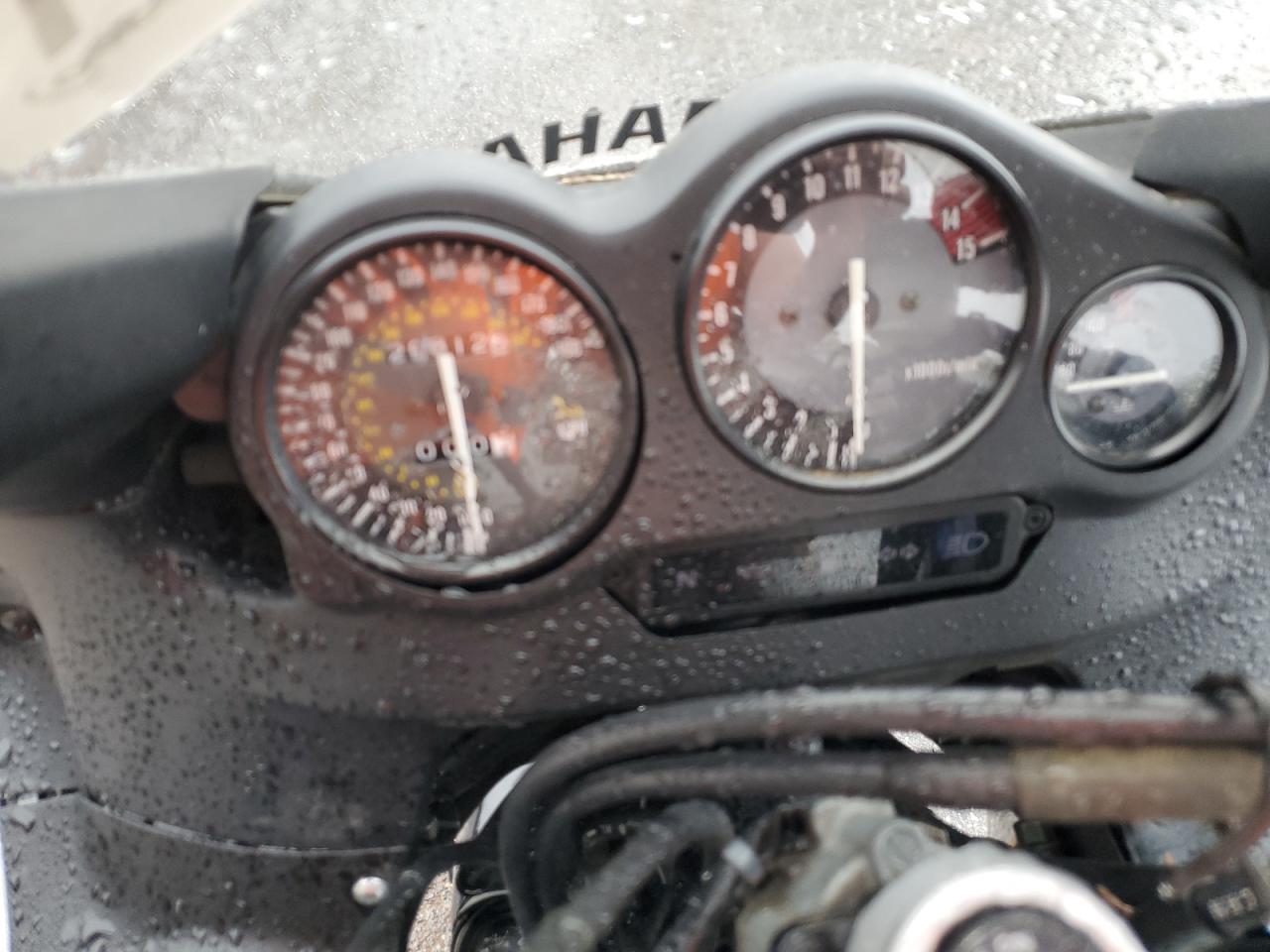 2005 Yamaha Yzf600 R VIN: JYA5AHE045A048155 Lot: 72527134