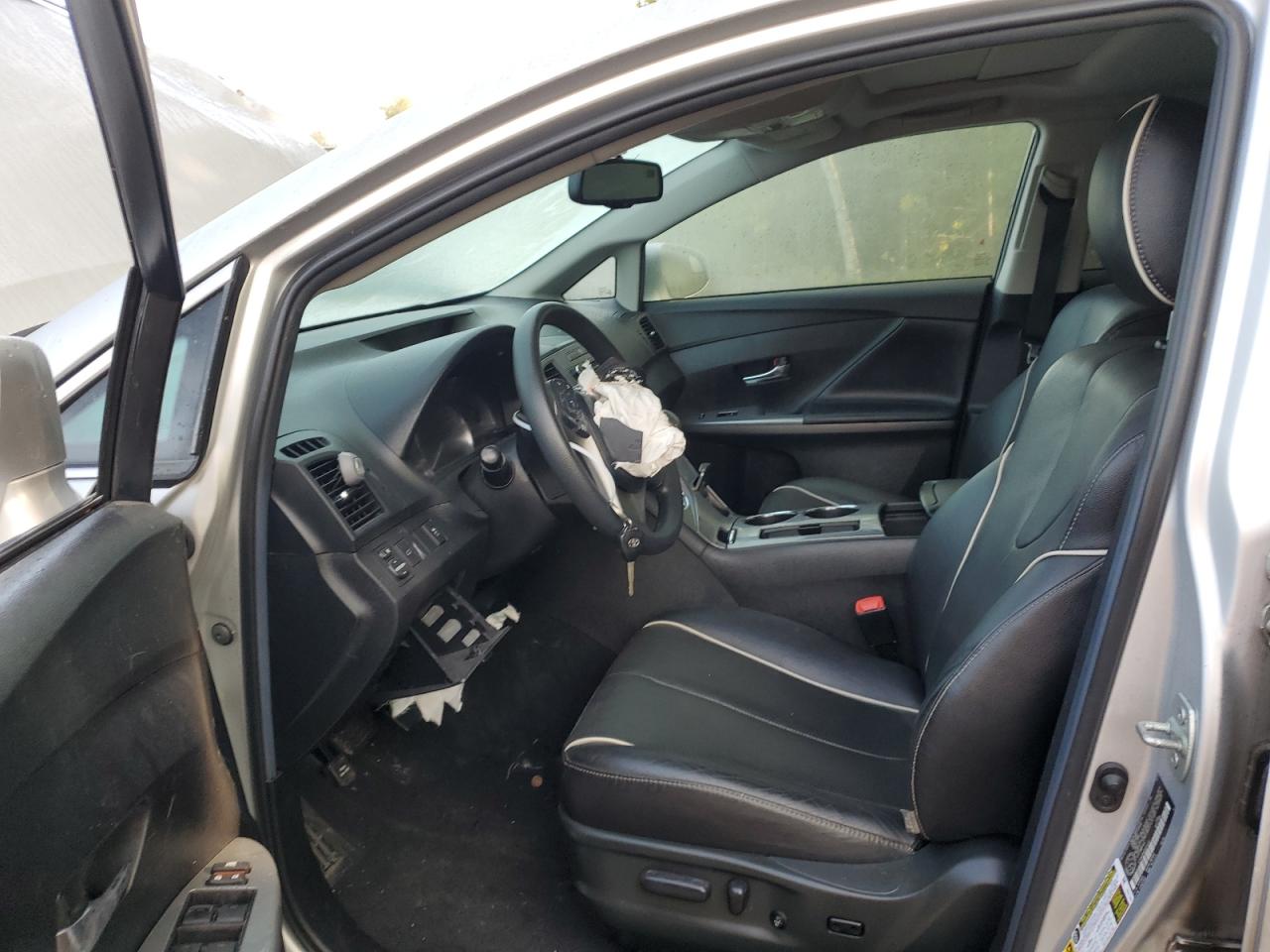 2013 Toyota Venza - Image 7