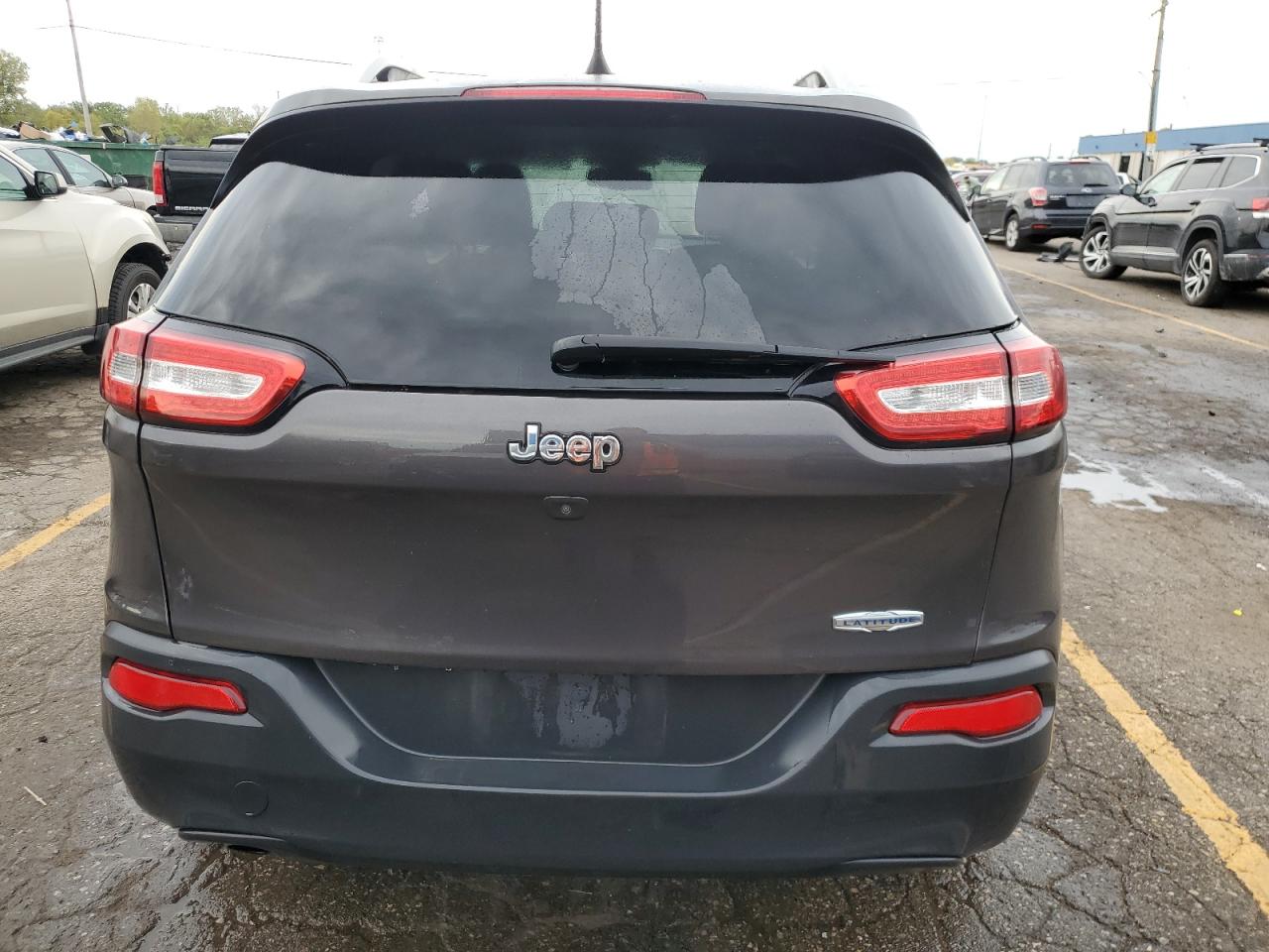 1C4PJLCB5GW195739 2016 Jeep Cherokee Latitude