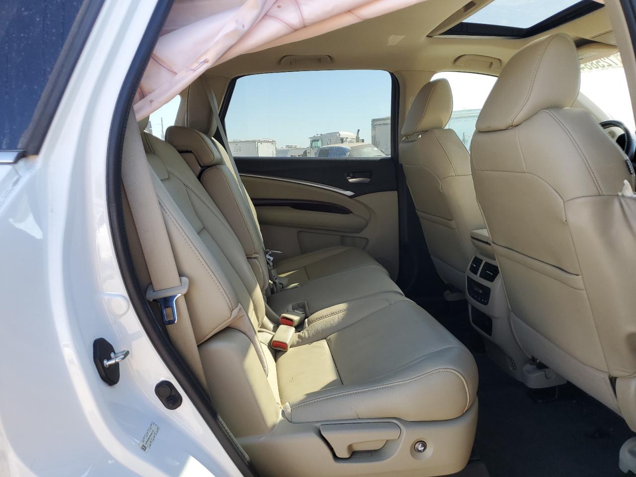 2015 Acura MDX - Image 11