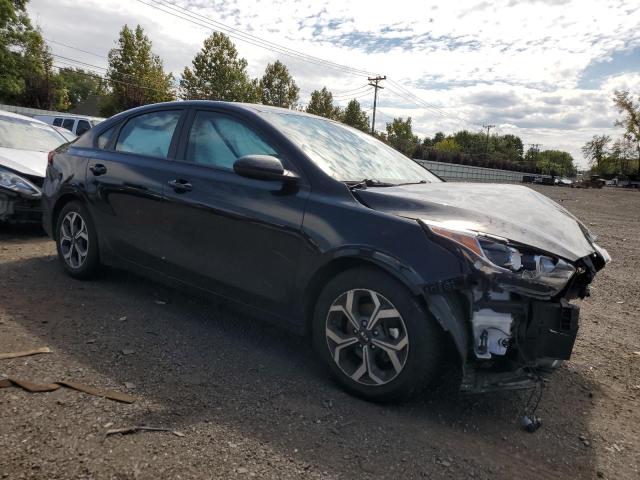 3KPF24AD1ME284460 Kia Forte FE 4