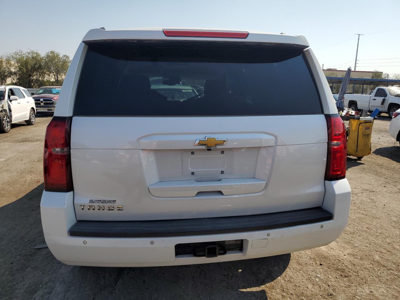 1GNSCBKC6GR165888 2016 Chevrolet Tahoe C1500 Lt