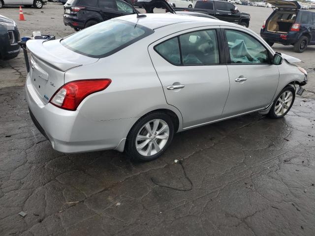  NISSAN VERSA 2016 Сріблястий