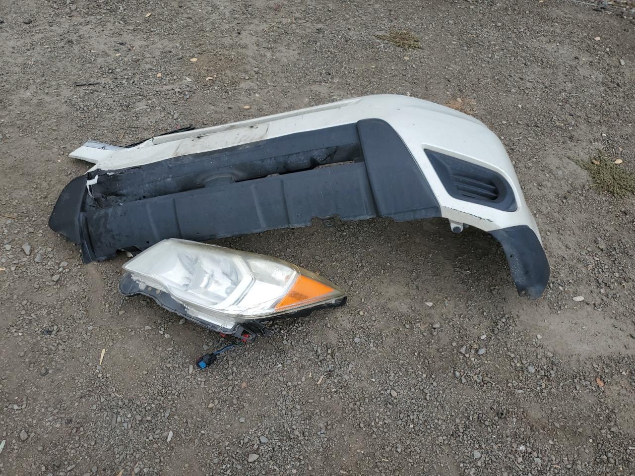 2015 Subaru Forester 2.5I Premium VIN: JF2SJAFC9FH563802 Lot: 72097394