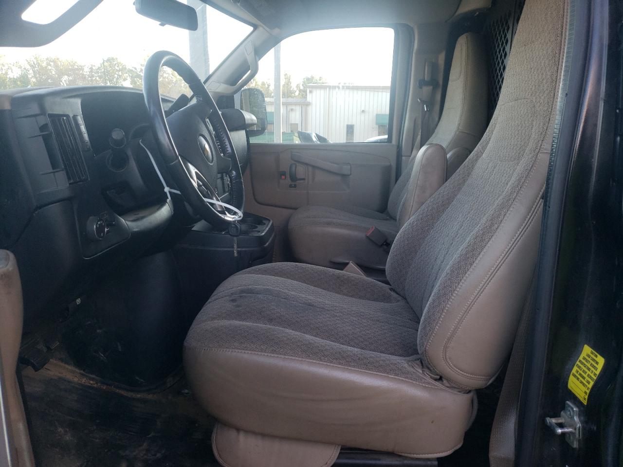 1GCWGAFP5K1366226 2019 Chevrolet Express G2500