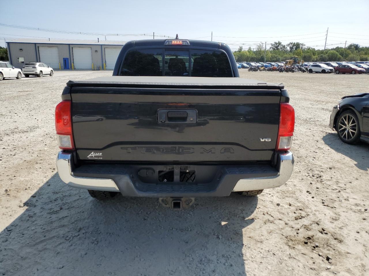 5TFCZ5AN2GX044836 2016 Toyota Tacoma Double Cab