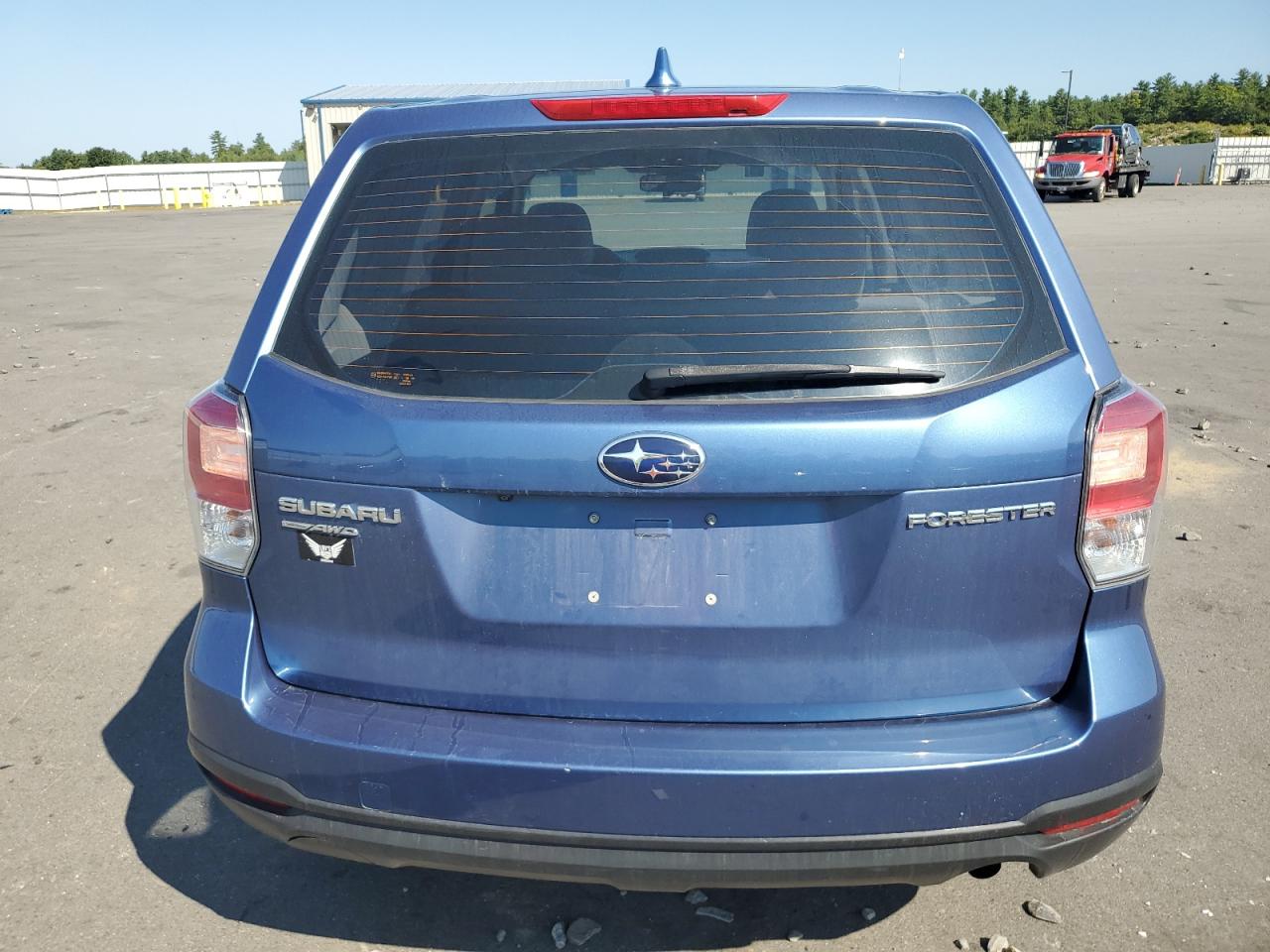 JF2SJAAC7JG531744 2018 Subaru Forester 2.5I