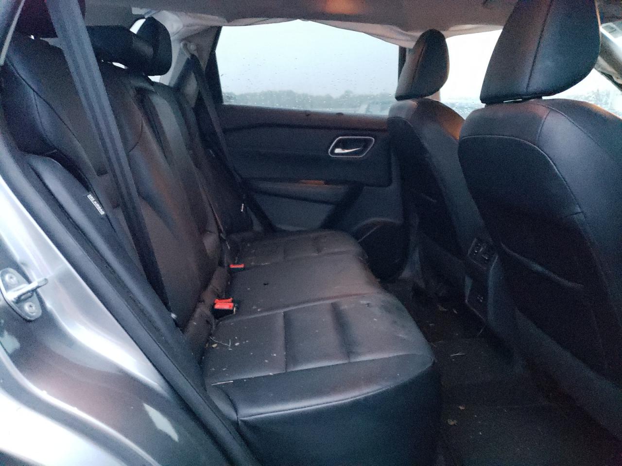 2021 Nissan Rogue - Image 12