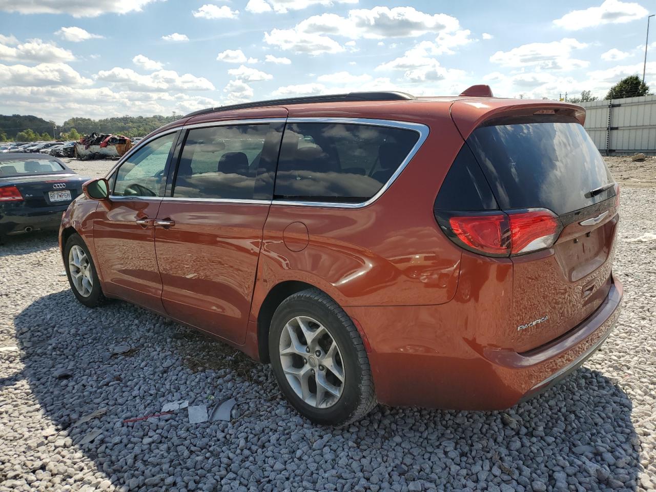 2018 Chrysler Pacifica Touring Plus VIN: 2C4RC1FG9JR174066 Lot: 71433824