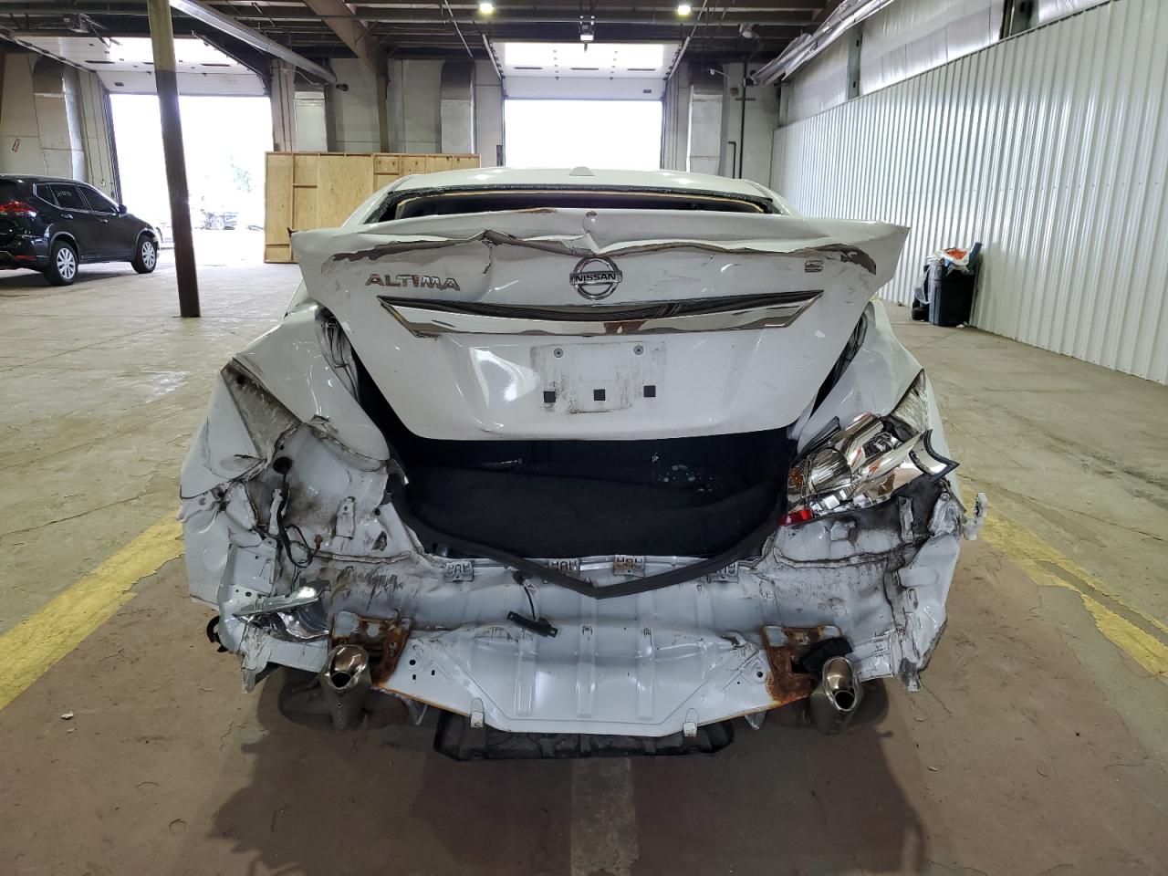 1N4AL3AP4FN868383 2015 Nissan Altima 2.5