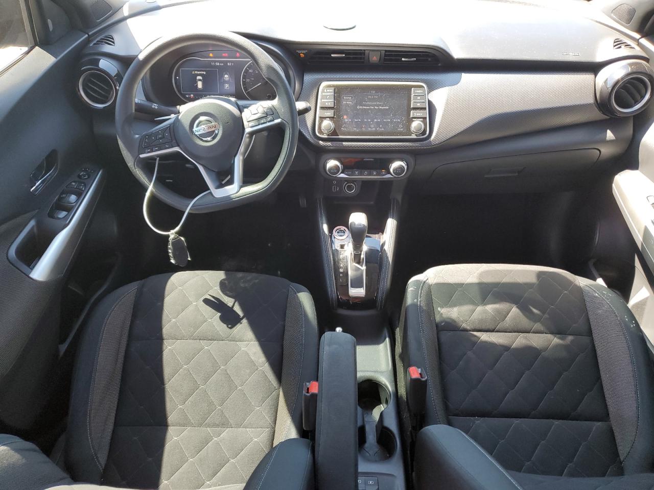 2020 Nissan Kicks Sv VIN: 3N1CP5CV6LL518136 Lot: 73049414