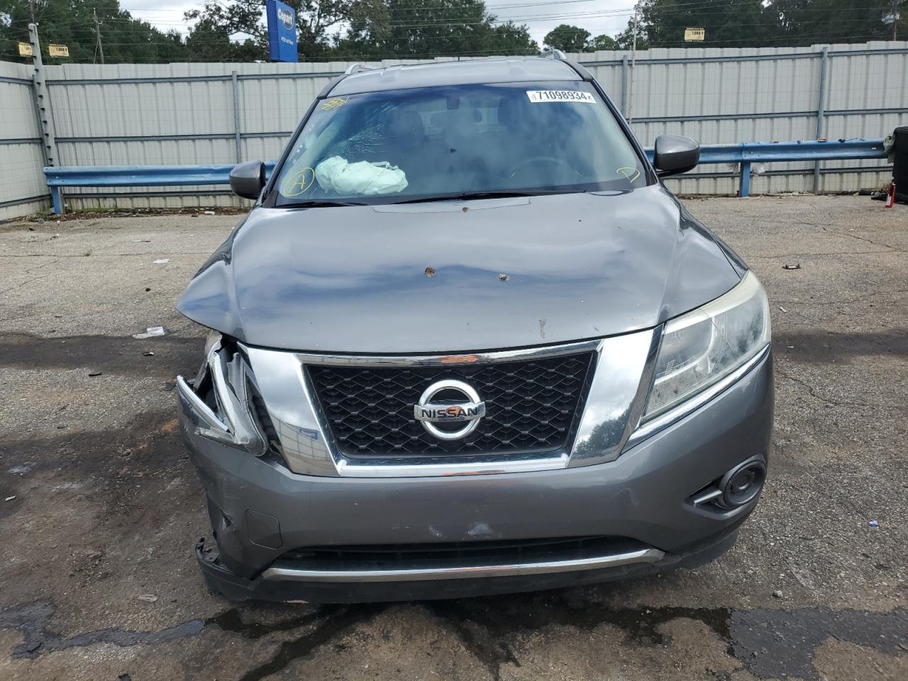 2015 Nissan Pathfinder - Image 5