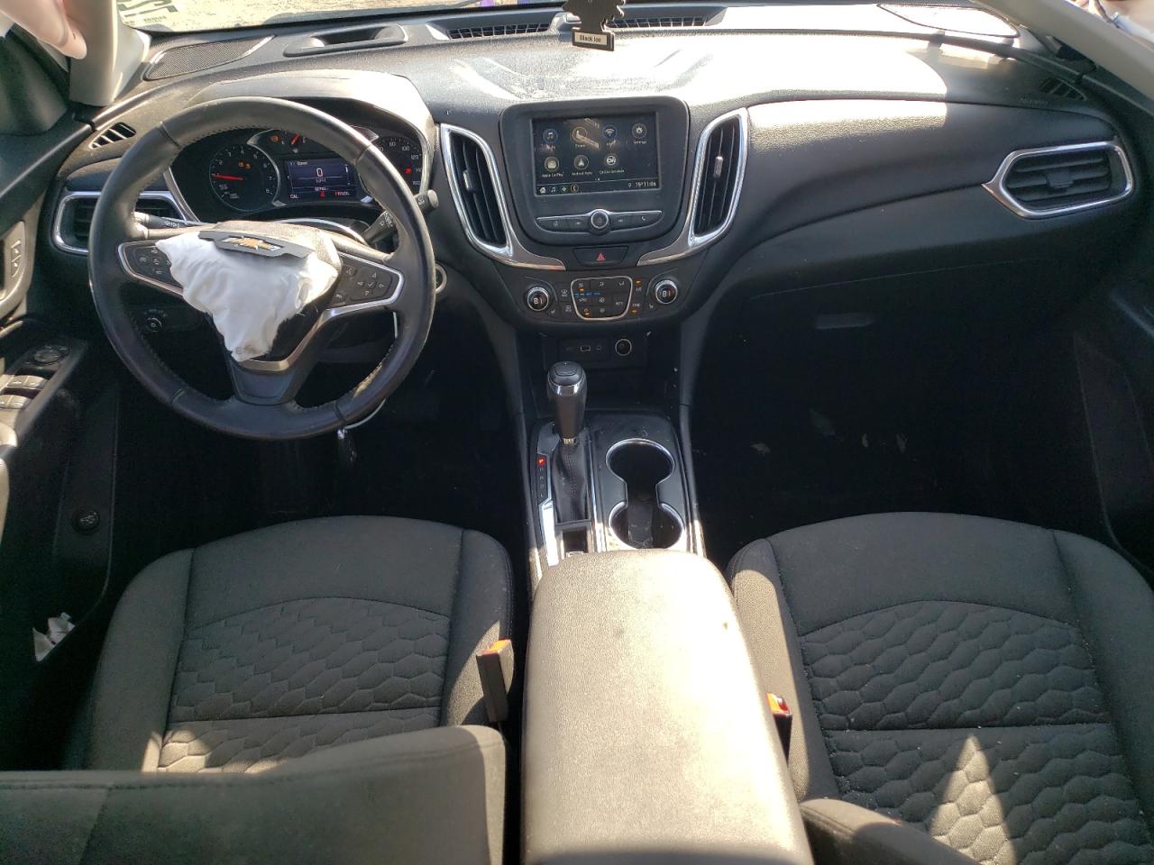 2GNAXTEV0K6277609 2019 Chevrolet Equinox Lt