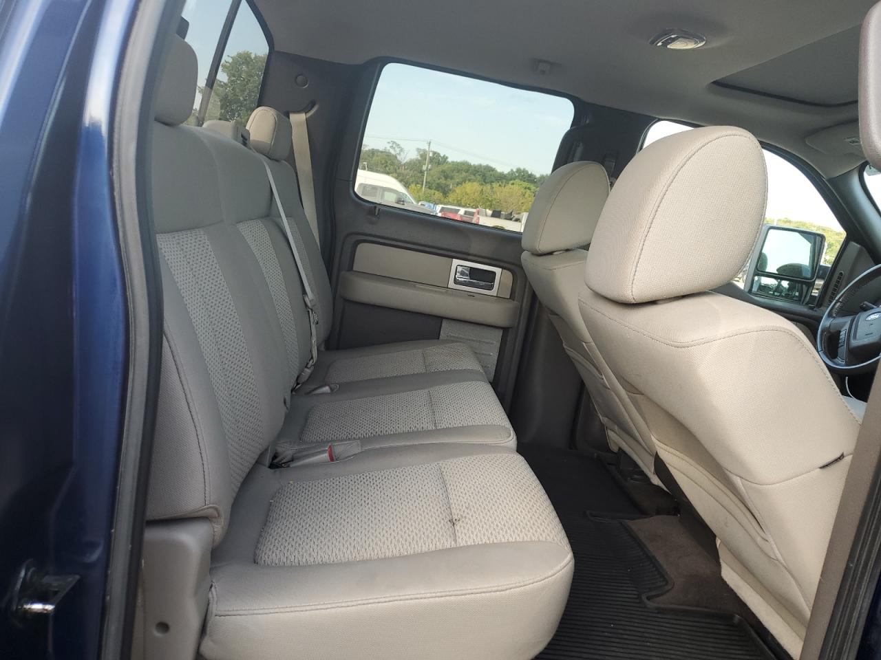 2009 Ford F-150 - Image 10