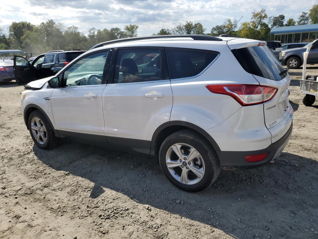 2016 Ford Escape - Image 2