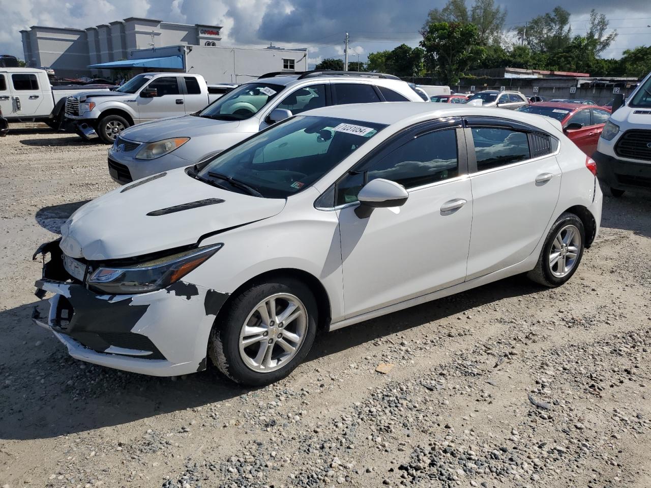 2018 Chevrolet Cruze - Image 1