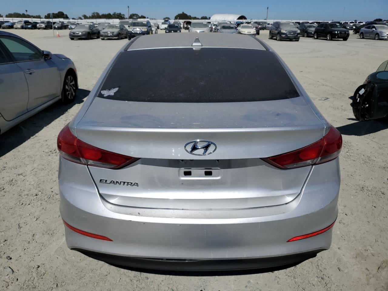 5NPD84LF1JH310230 2018 Hyundai Elantra Sel