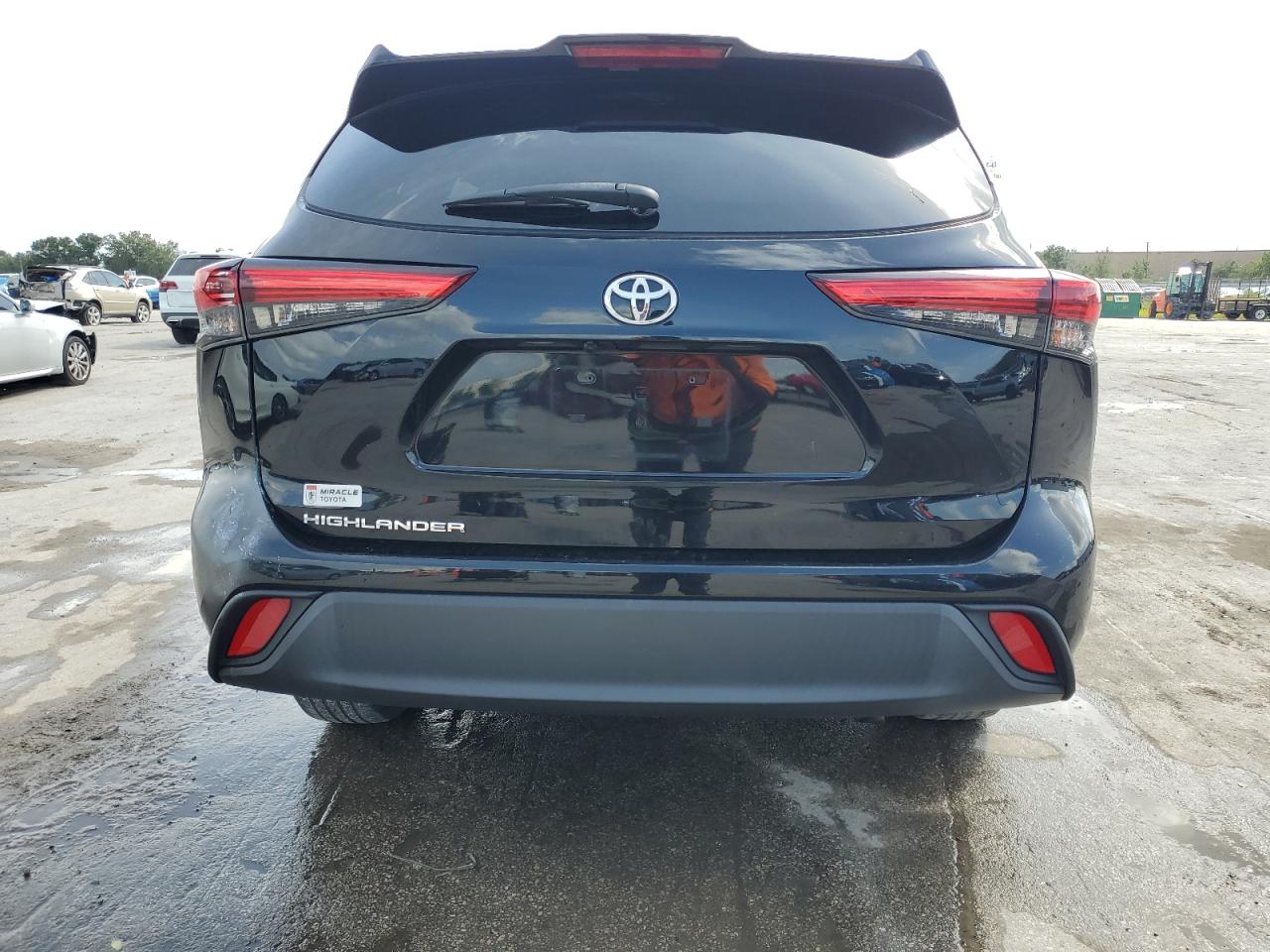 2021 Toyota Highlander L VIN: 5TDCZRAHXMS537778 Lot: 72822424