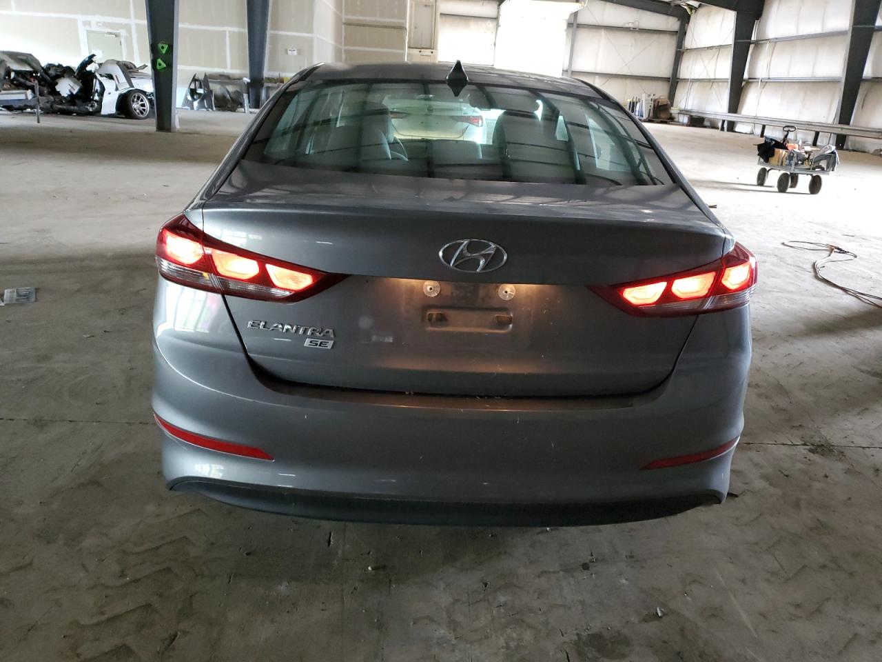 KMHD74LF9HU153948 2017 Hyundai Elantra Se