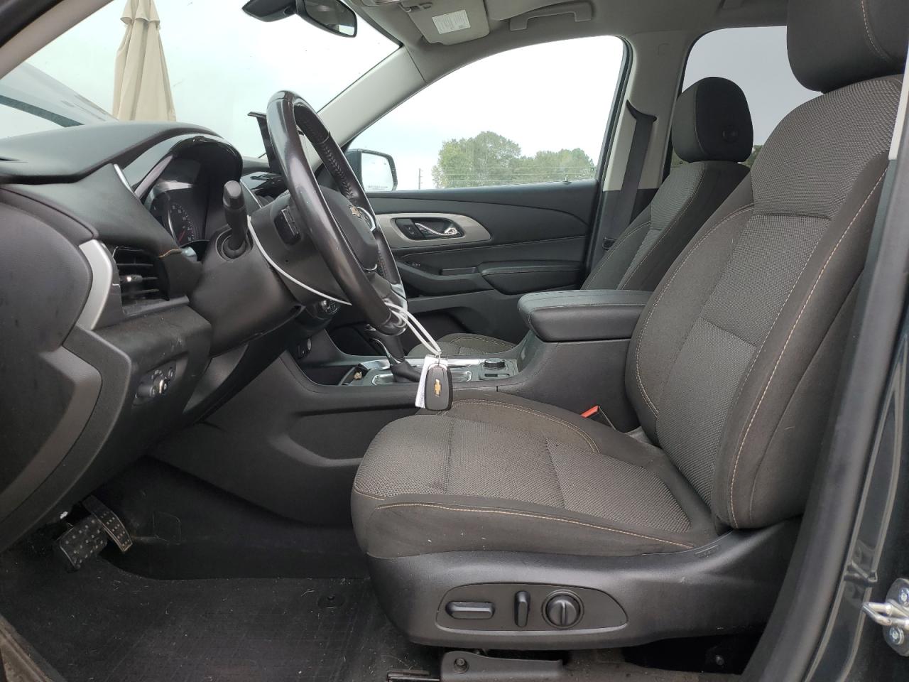 2019 Chevrolet Traverse Lt VIN: 1GNERGKWXKJ260187 Lot: 72132594