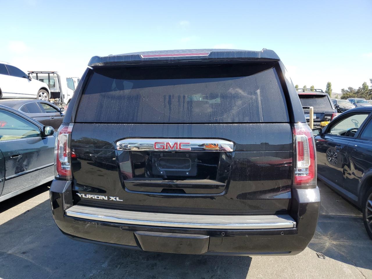 1GKS2HKJ7HR269664 2017 GMC Yukon Xl Denali