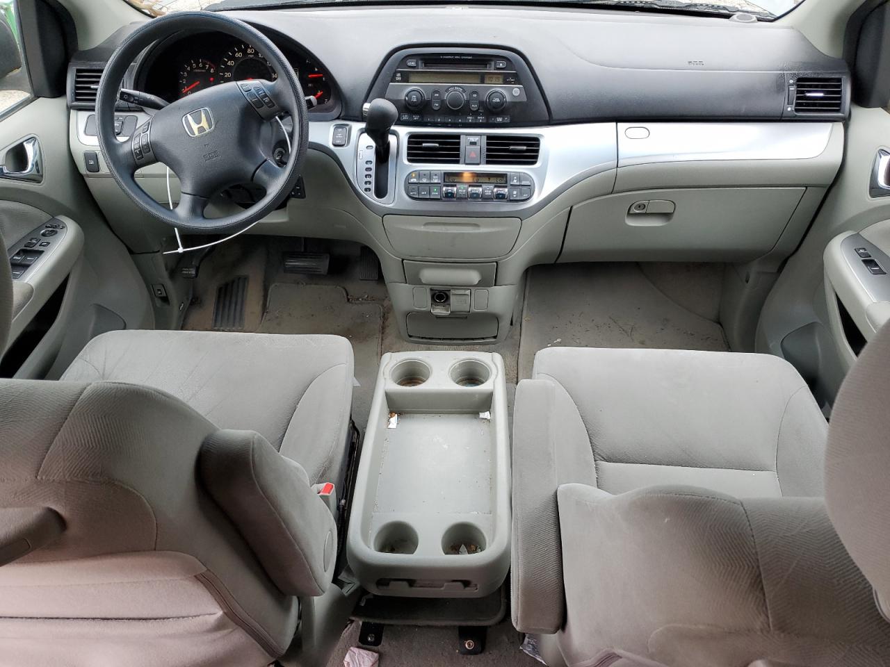2008 Honda Odyssey - Image 8