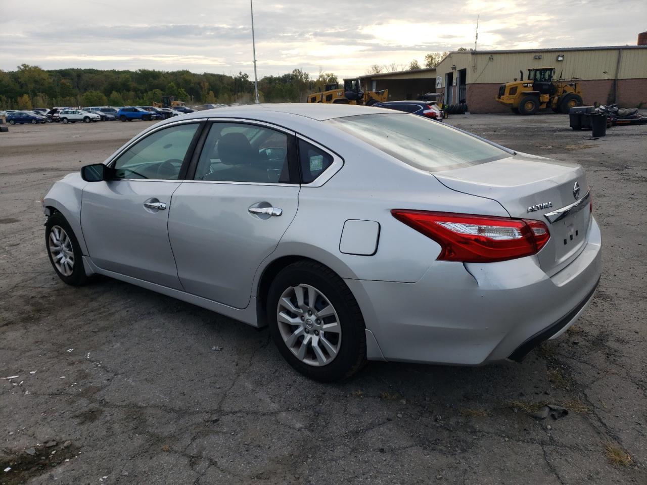 1N4AL3AP6GC148080 2016 NISSAN ALTIMA - Image 2