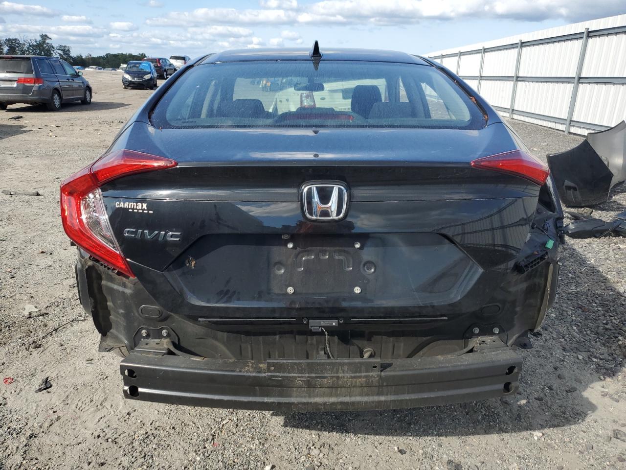 2HGFC2F74JH604148 2018 Honda Civic Ex