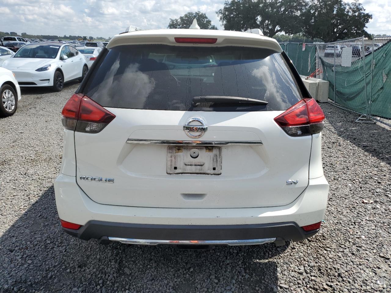 5N1AT2MTXHC743864 2017 Nissan Rogue S