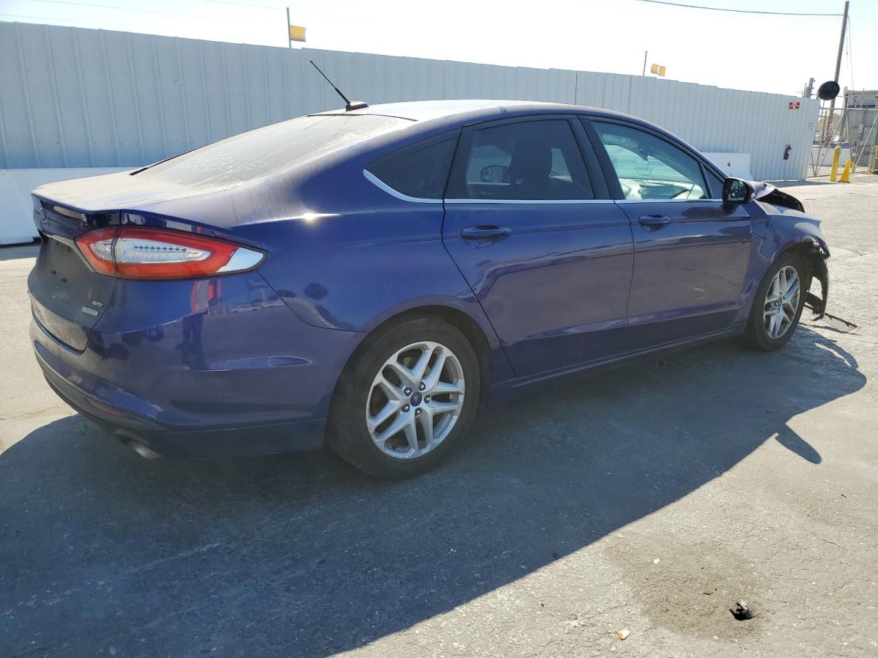 VIN 1FA6P0HD9G5133324 2016 FORD FUSION no.3