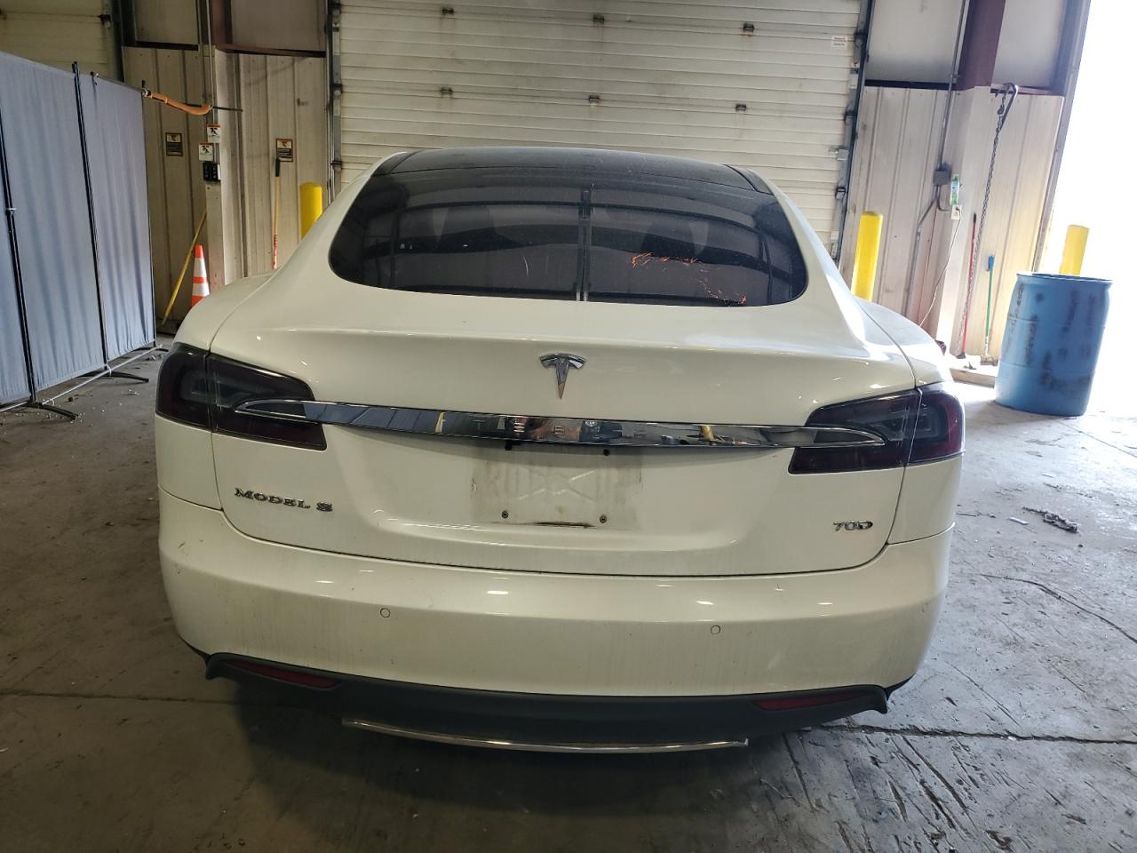 2015 Tesla Model S 70D VIN: 5YJSA1S28FF093936 Lot: 72446674