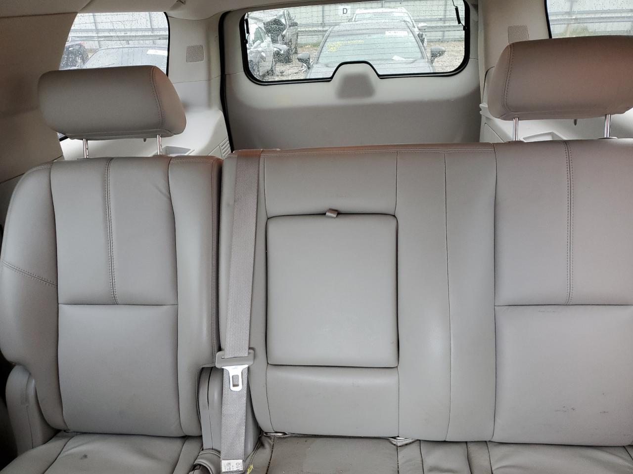 1GKUKKE39AR258299 2010 GMC Yukon Xl K1500 Slt