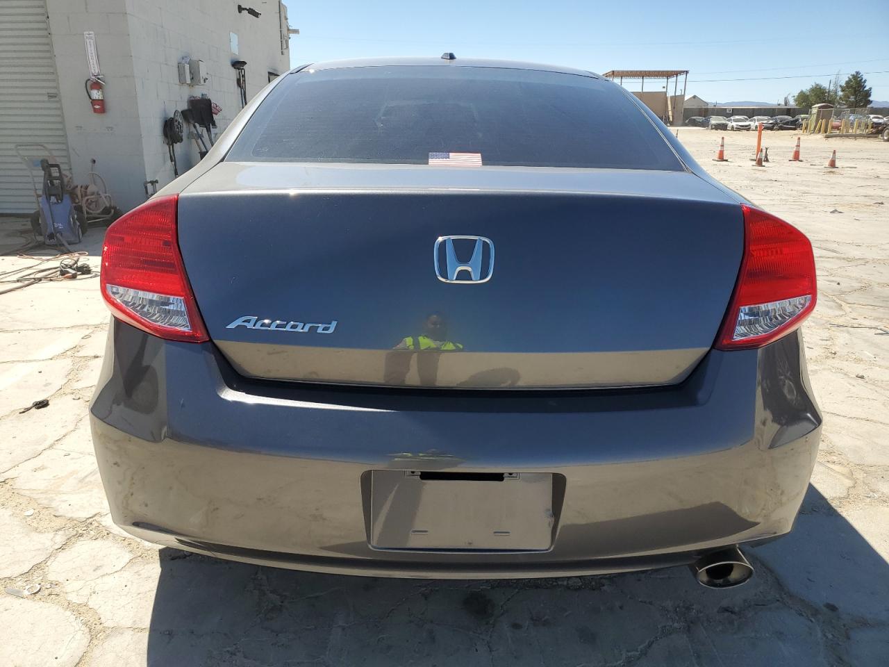 2011 Honda Accord Exl VIN: 1HGCS1B82BA007188 Lot: 71307514