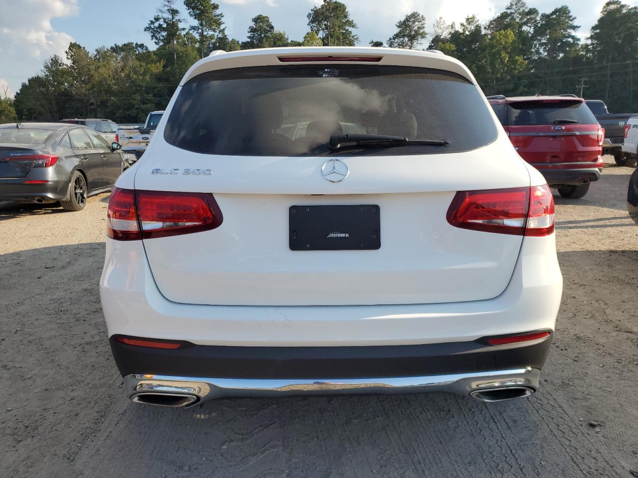 WDC0G4JB4JV024643 2018 Mercedes-Benz Glc 300