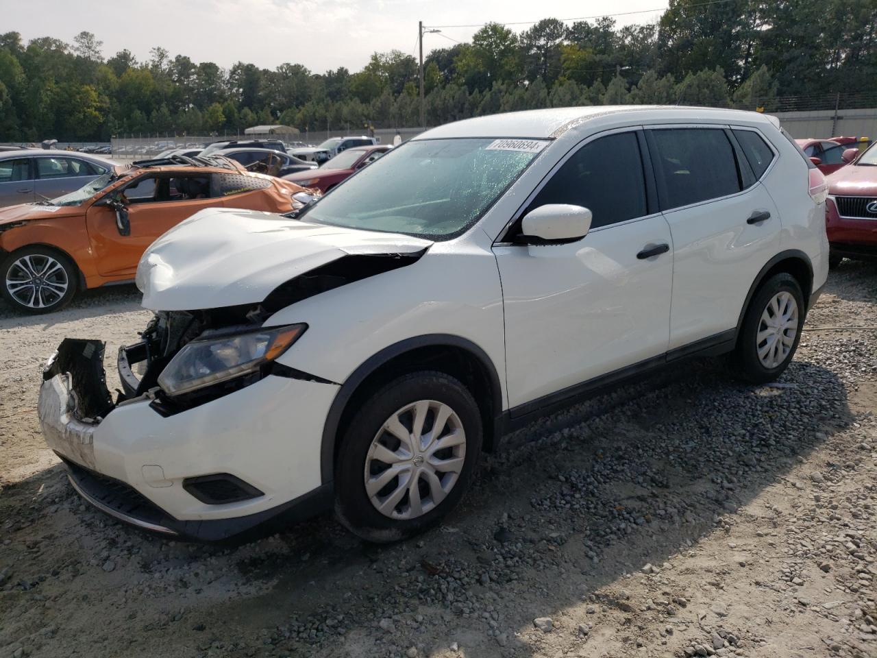 5N1AT2MT7GC898029 2016 NISSAN ROGUE - Image 1