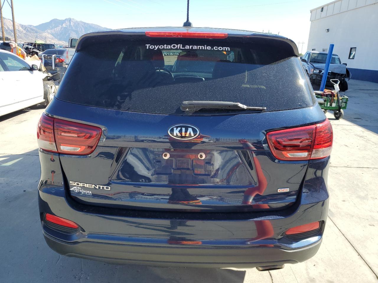 5XYPGDA31KG508260 2019 Kia Sorento L