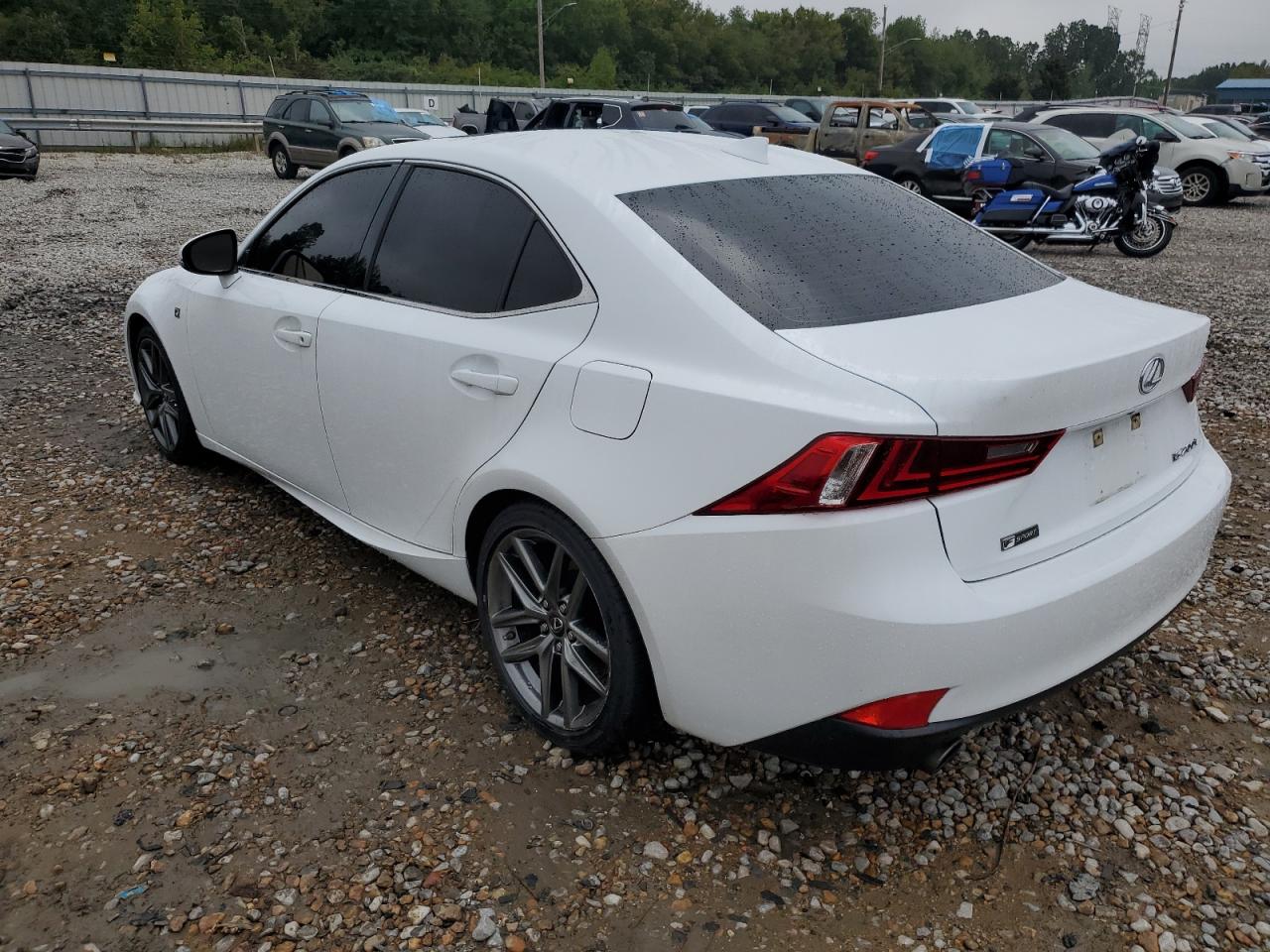 JTHBA1D21G5036251 2016 LEXUS IS - Image 2