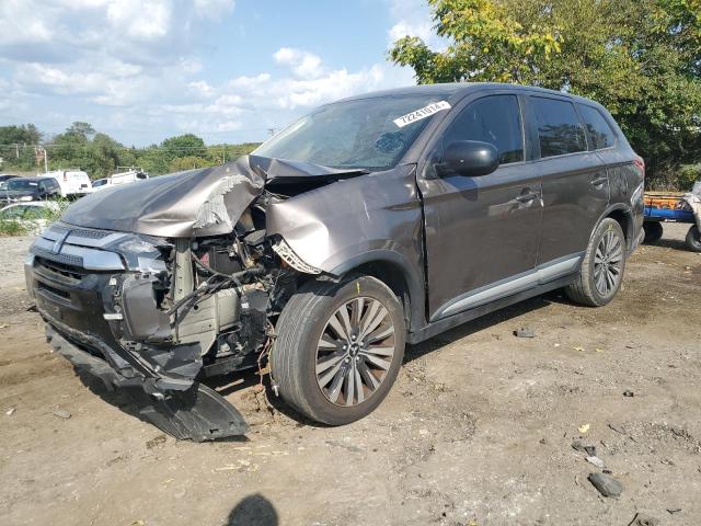 2019 Mitsubishi Outlander Es