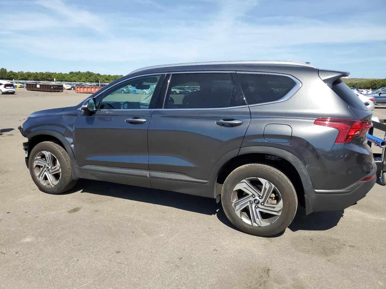 2023 Hyundai Santa Fe - Image 2