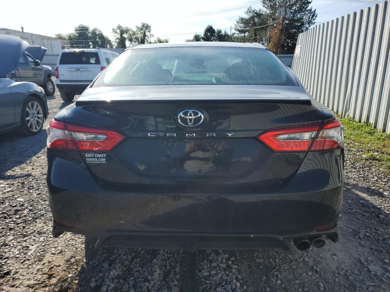 4T1B11HK5JU546168 2018 Toyota Camry L