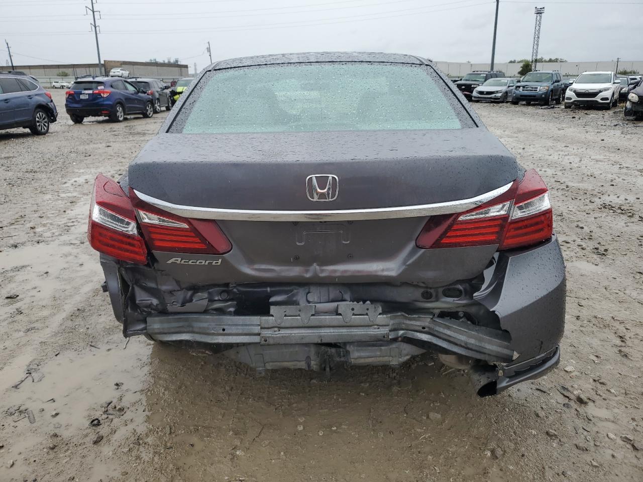 1HGCR2F35HA071122 2017 Honda Accord Lx