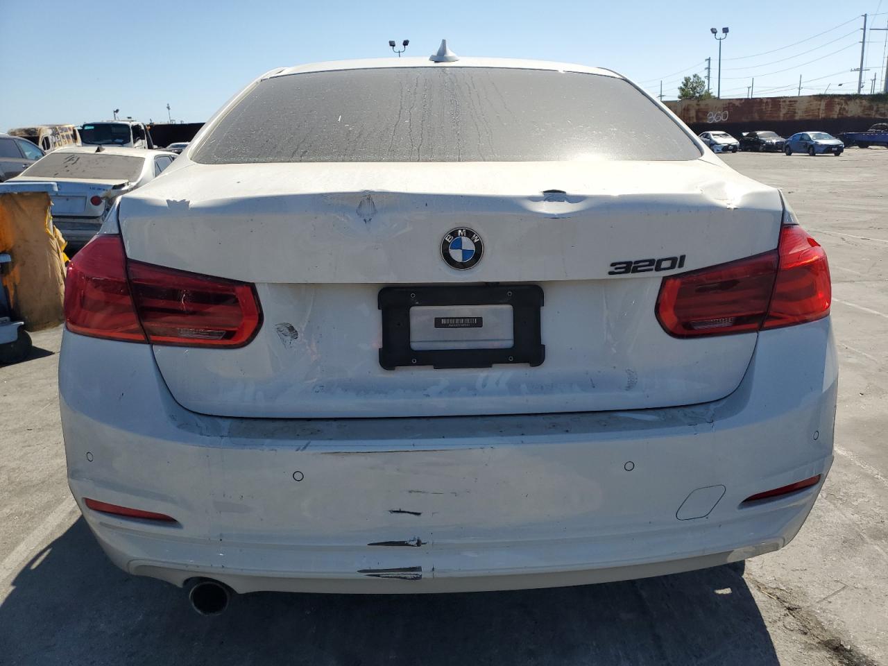 WBA8A9C59HK620404 2017 BMW 320 I