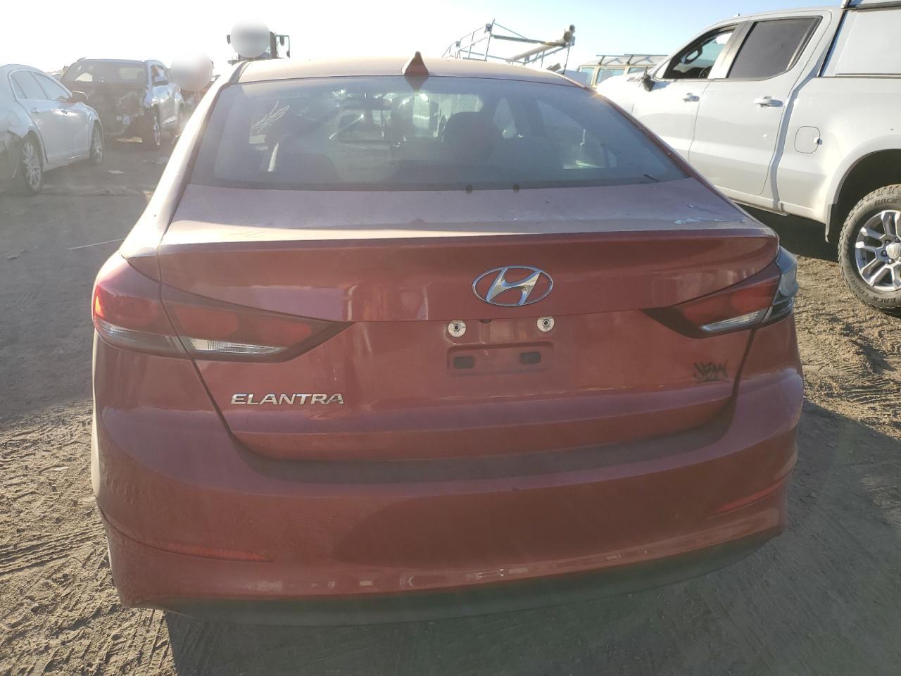 5NPD84LF4JH255479 2018 Hyundai Elantra Sel