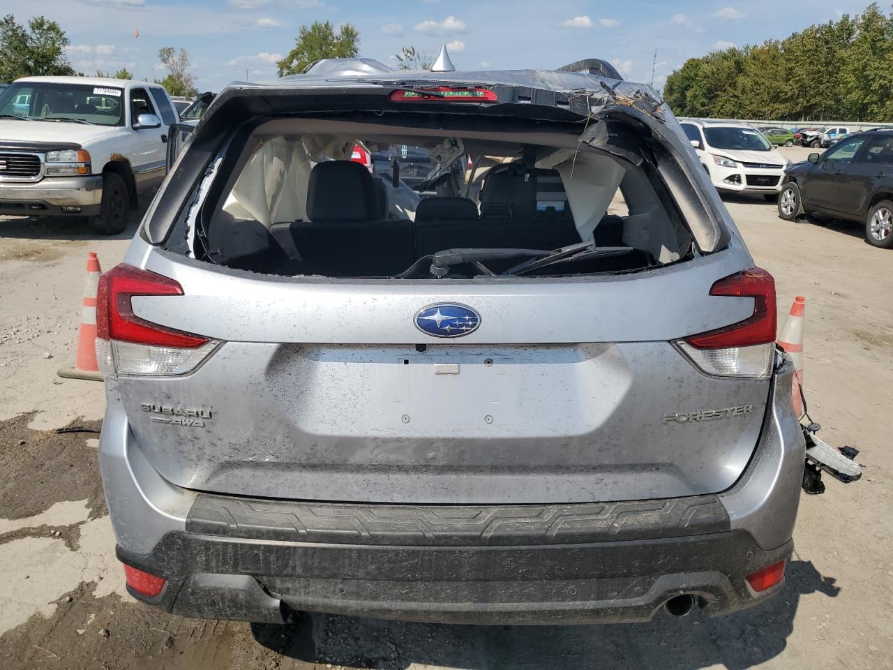 2019 Subaru Forester Limited VIN: JF2SKAUC8KH429485 Lot: 71804864