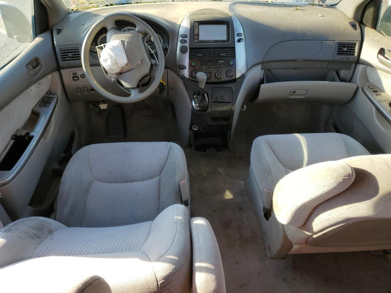 2007 Toyota Sienna Ce VIN: 5TDZK23C57S068255 Lot: 73371134
