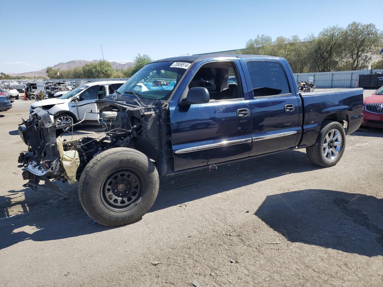 2005 GMC Sierra - Image 1