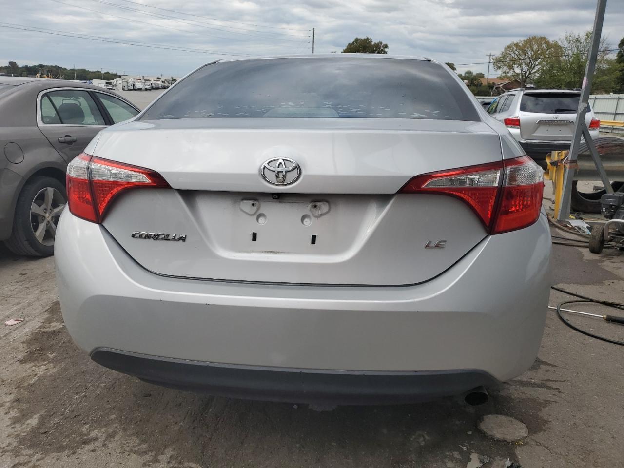 2015 Toyota Corolla L VIN: 2T1BURHE6FC472011 Lot: 72047244